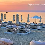 度假居 Sunrise Luxury House