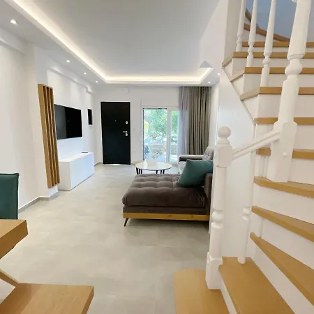 Sunrise Luxury House Πευκοχώρι