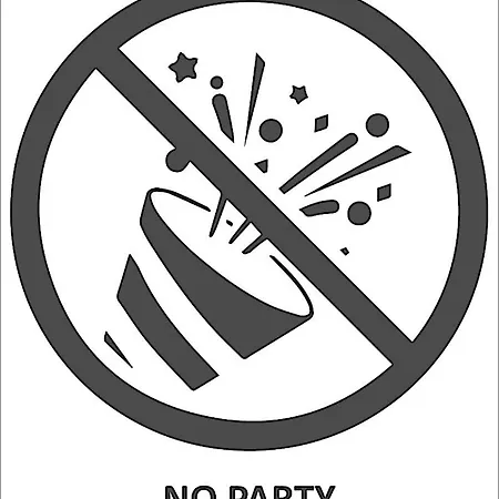 Ferienhaus Sunrise Luxury House *