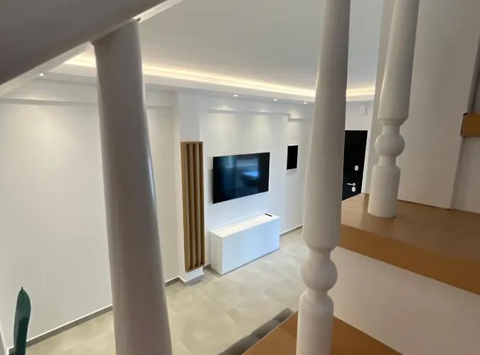 Sunrise Luxury House * ペフコホリ